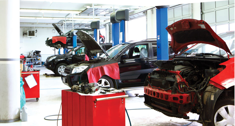 Atelier mécanique : présentation du service dans le réseau Autotransac,  groupe automobile Fabre